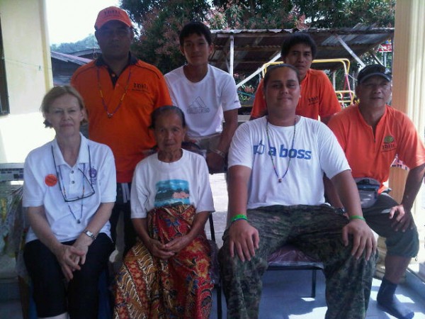 Pictured with Domima at Kg Panginatan on 3/4/2013